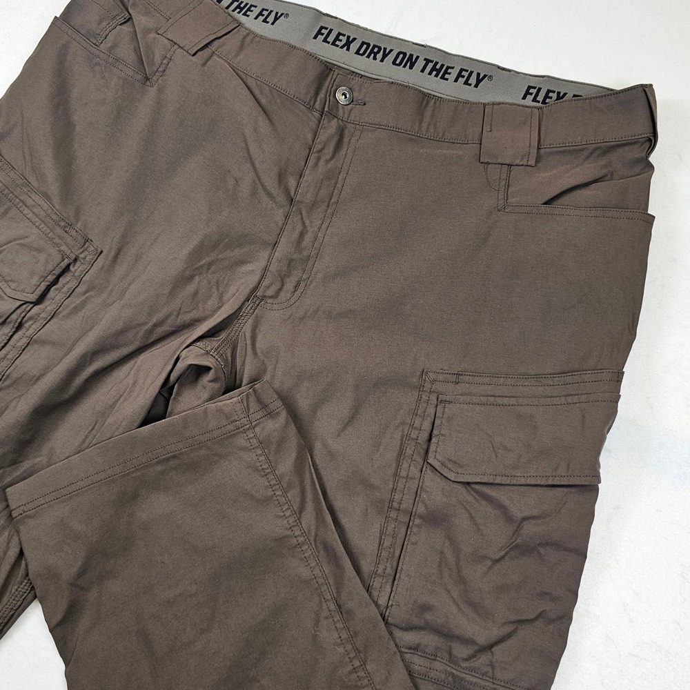 Duluth Trading Co Mens 44x32 Brown Dry on the Fly Relaxed Fit Cargo Pants